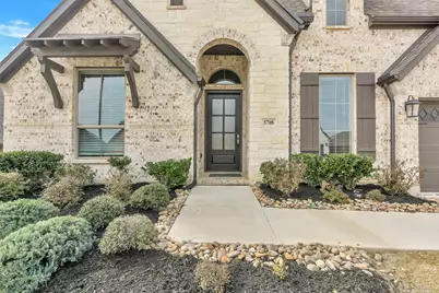 5708 Lake Jackson Drive, Fort Worth, TX 76126 - Photo 2