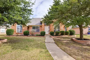 10210 Bent Tree Dr, Rowlett, TX 75089 - Photo 1