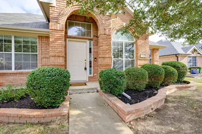10210 Bent Tree Drive, Rowlett, TX 75089 - Photo 2