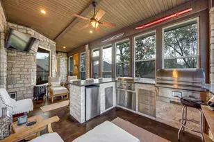 107 Memorial St, Gordonville, TX 76245 - Photo 22