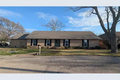 1122 W 6th Street, McGregor, TX 76657 - Photo 1