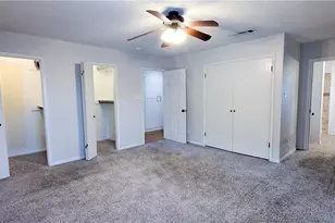 1122 W 6th St, McGregor, TX 76657 - Photo 22