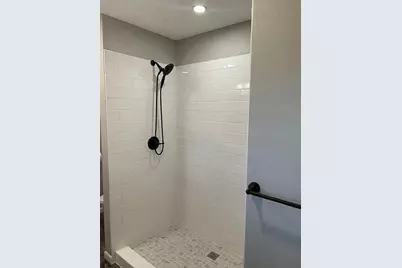 1122 W 6th Street, McGregor, TX 76657 - Photo 14