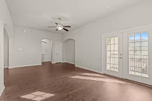 8604 Calvin Rd, Irving, TX 75063 - Photo 28