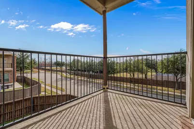 8604 Calvin Road, Irving, TX 75063 - Photo 36