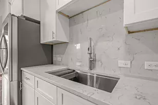 8604 Calvin Rd, Irving, TX 75063 - Photo 14