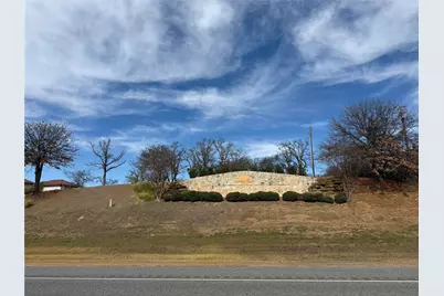 2 Summit Oaks Circle, Denison, TX 75020 - Photo 1