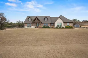 916 Silverleaf Dr, Weatherford, TX 76085 - Photo 2
