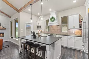 916 Silverleaf Dr, Weatherford, TX 76085 - Photo 16