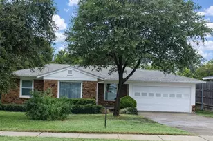 1928 Oakland Blvd, Fort Worth, TX 76103 - Photo 1