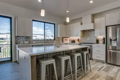 410 Melba Street #2, Dallas, TX 75208 - Photo 1