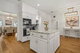 227 Oak Creek Cir, Waco, TX 76657 - Photo 8