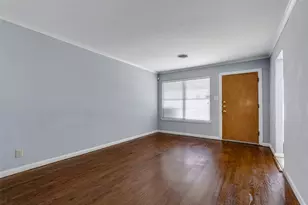 6517 E Mockingbird Ln, Dallas, TX 75214 - Photo 4