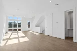 3040 Chimes St, Dallas, TX 75219 - Photo 6