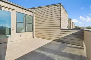 3040 Chimes St, Dallas, TX 75219 - Photo 32