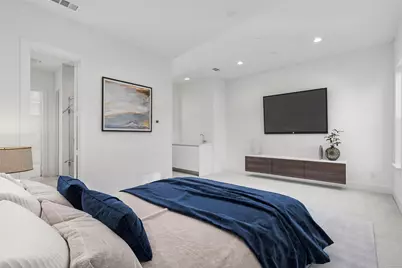 3040 Chimes Street, Dallas, TX 75219 - Photo 14