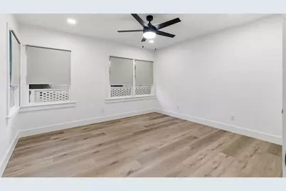 309 Eastwood Avenue, Fort Worth, TX 76107 - Photo 22