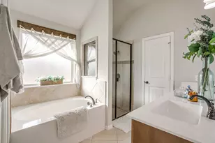 8005 Canyon Ridge Dr, Godley, TX 76044 - Photo 24