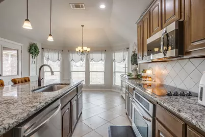 8005 Canyon Ridge Drive, Godley, TX 76044 - Photo 16