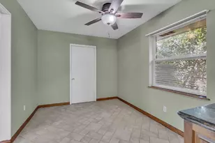 2972 Maydelle Ln, Farmers Branch, TX 75234 - Photo 12