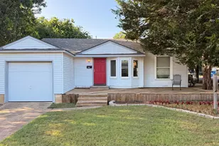 227 W Center St, Duncanville, TX 75116 - Photo 2