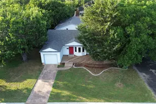 227 W Center St, Duncanville, TX 75116 - Photo 1