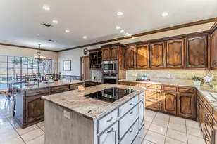 13507 Friendship Rd, Pilot Point, TX 76258 - Photo 10