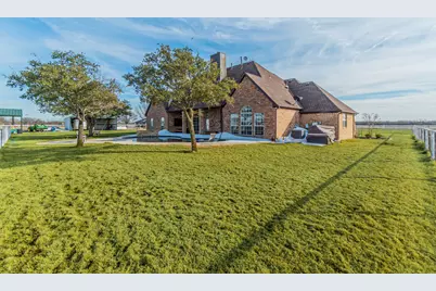 13507 Friendship Road, Pilot Point, TX 76258 - Photo 4