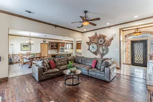 13507 Friendship Rd, Pilot Point, TX 76258 - Photo 8