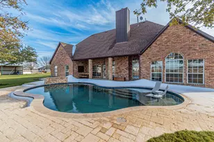 13507 Friendship Rd, Pilot Point, TX 76258 - Photo 24