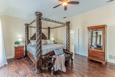 13507 Friendship Road, Pilot Point, TX 76258 - Photo 14