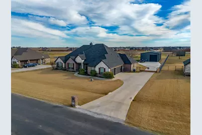 7912 Loma Lane, Godley, TX 76044 - Photo 2