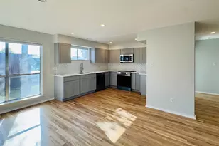 4616 W Lovers Ln, Dallas, TX 75209 - Photo 2