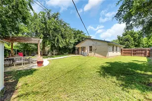 712 Ridgecrest Dr, Lewisville, TX 75067 - Photo 6