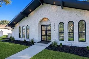 6826 Town Bluff Dr, Dallas, TX 75248 - Photo 2