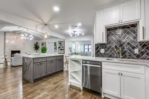 6826 Town Bluff Dr, Dallas, TX 75248 - Photo 14