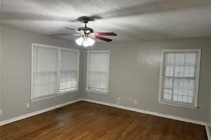 1018 E Waco Ave, Dallas, TX 75216 - Photo 10