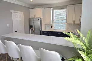 420 N Hill Ave, Dallas, TX 75246 - Photo 6