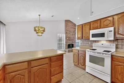 3836 O B Crowe Drive, Dallas, TX 75227 - Photo 6