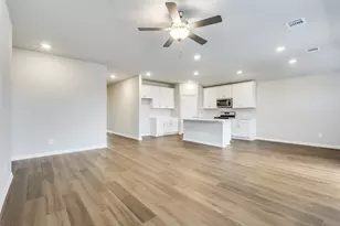 4208 Mountain Crk Dr, Farmersville, TX 75442 - Photo 4