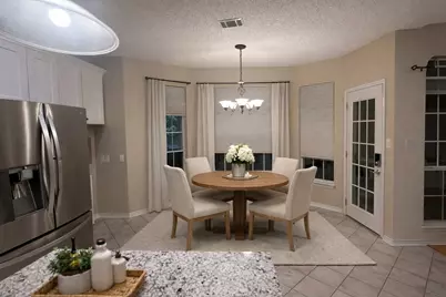 3110 Glenmere Court, Carrollton, TX 75007 - Photo 4