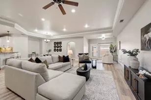 223 Wood St, Grapevine, TX 76051 - Photo 10