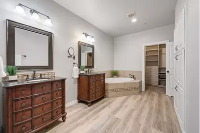 223 Wood Street #501, Grapevine, TX 76051 - Photo 26