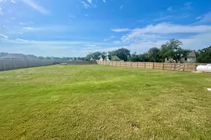 1137 County Rd 337, Glen Rose, TX 76043 - Photo 4