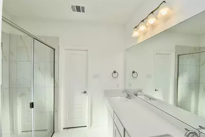 2412 Glasgow Way, Denton, TX 76207 - Photo 18