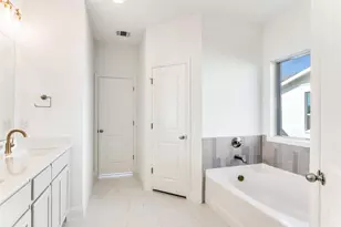 2716 Glasgow Wy, Denton, TX 76207 - Photo 10