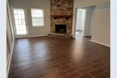 1020 Vera Court, Irving, TX 75060 - Photo 2