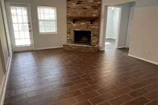 1020 Vera Ct, Irving, TX 75060 - Photo 2