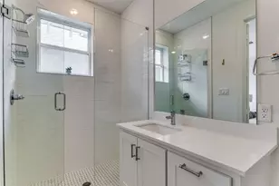 645 N Tyler St, Dallas, TX 75208 - Photo 24