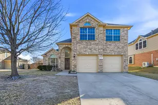 1217 Black Hawk Dr, Fort Worth, TX 76052 - Photo 1